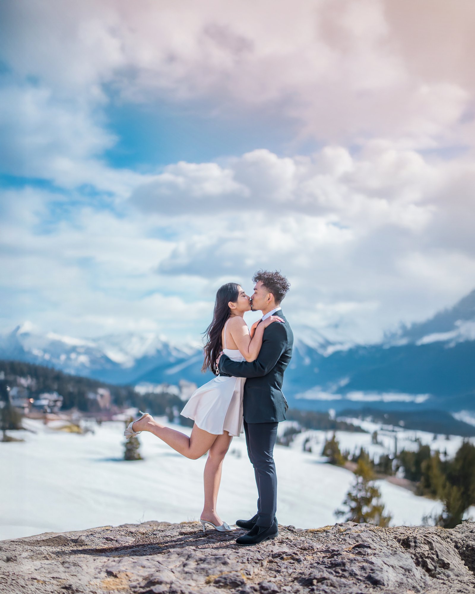 Outdoor pre-wedding image 8